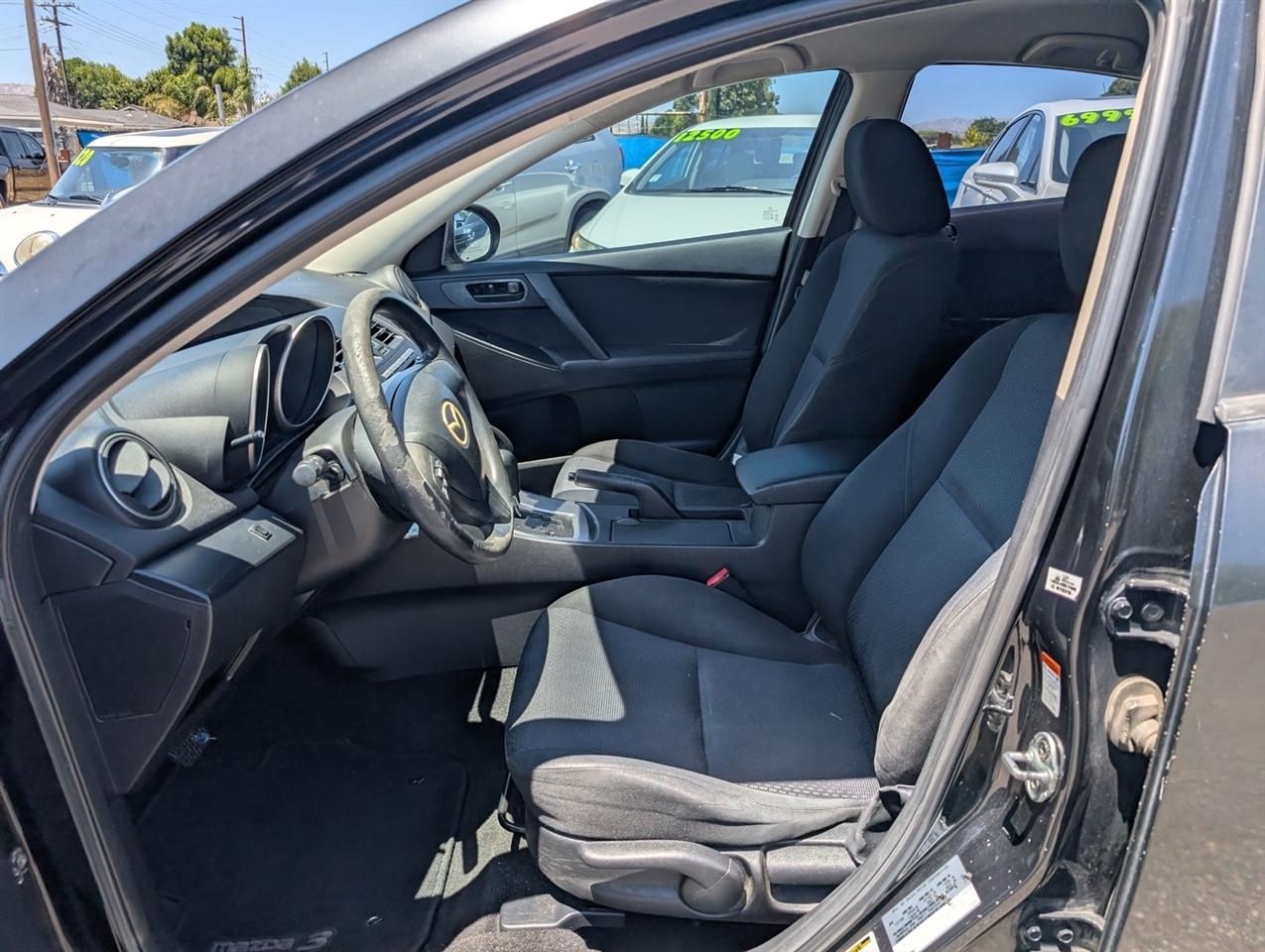 Mazda MAZDA3  2010