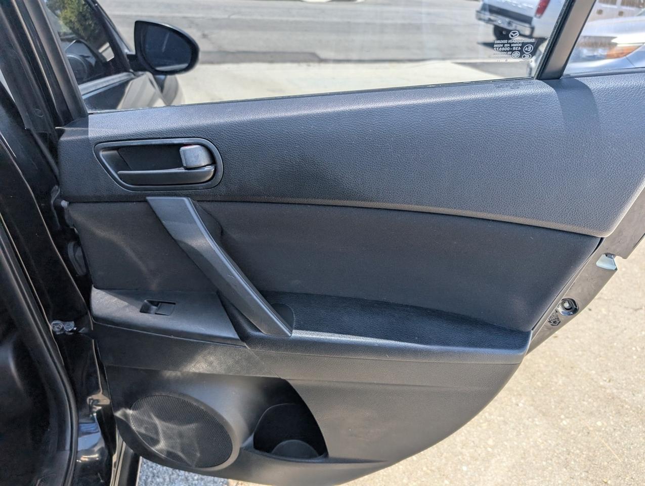 Mazda MAZDA3  2010