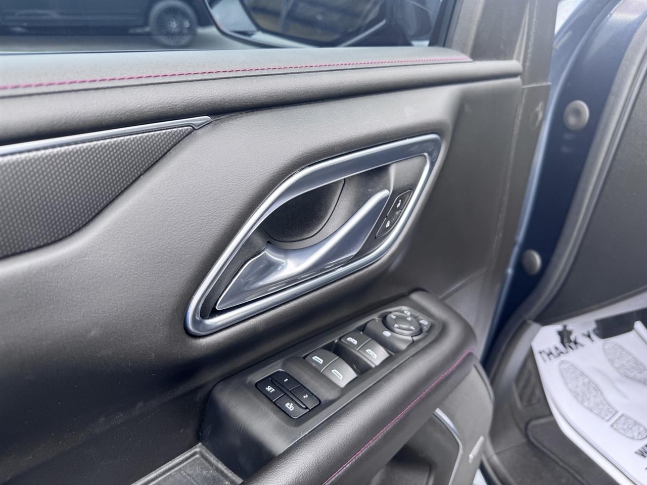 Chevrolet Suburban  2021