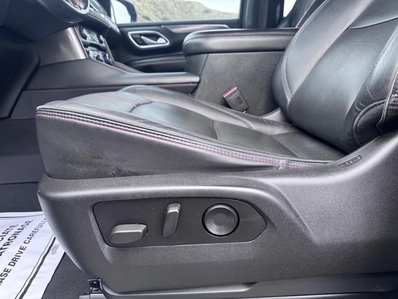 Chevrolet Suburban  2021