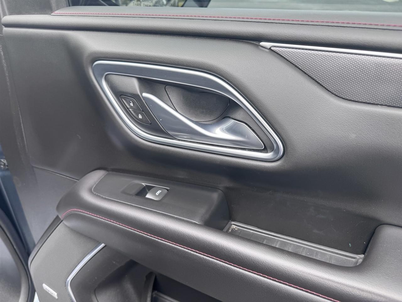Chevrolet Suburban  2021