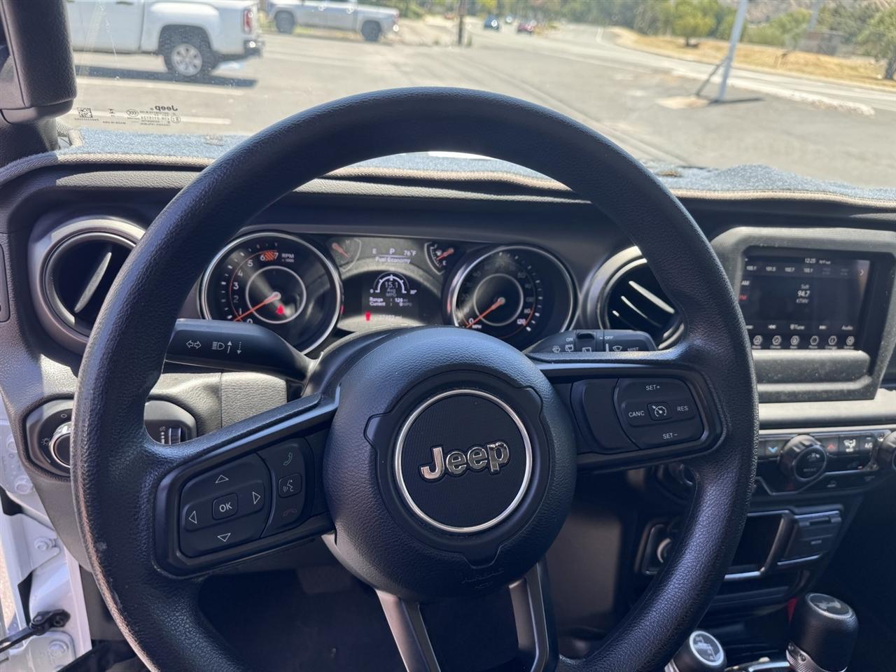 Jeep Wrangler  2023