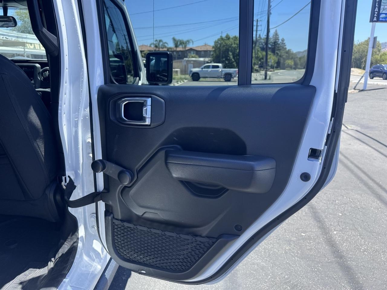 Jeep Wrangler  2023