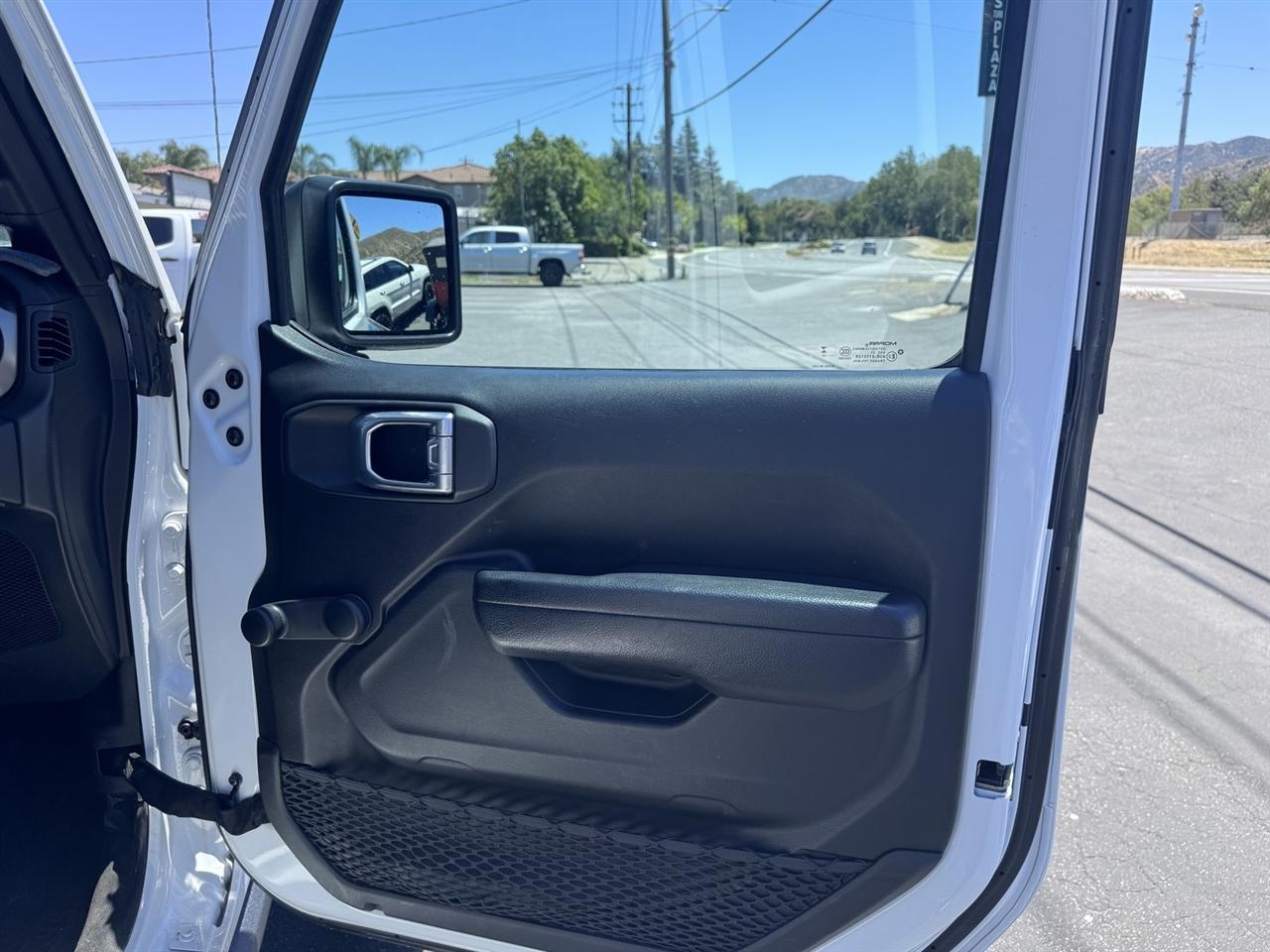 Jeep Wrangler  2023