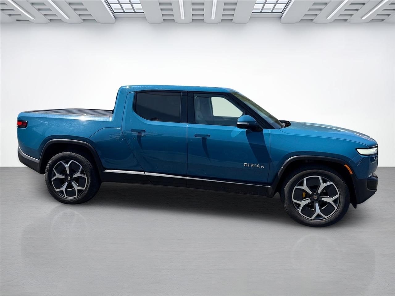 Rivian R1T Adventure 2022