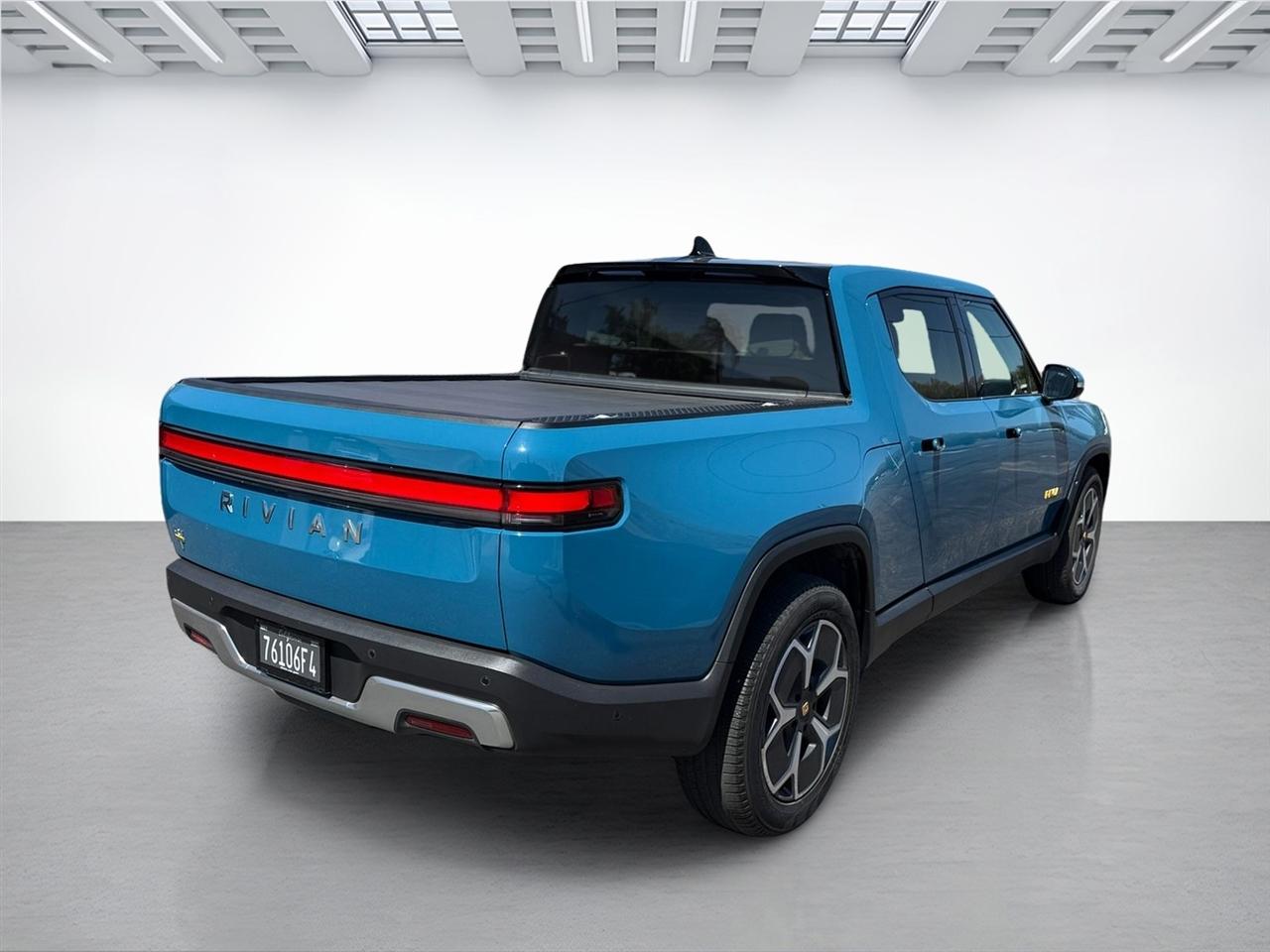 Rivian R1T Adventure 2022
