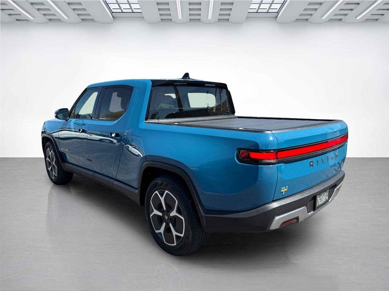 Rivian R1T Adventure 2022