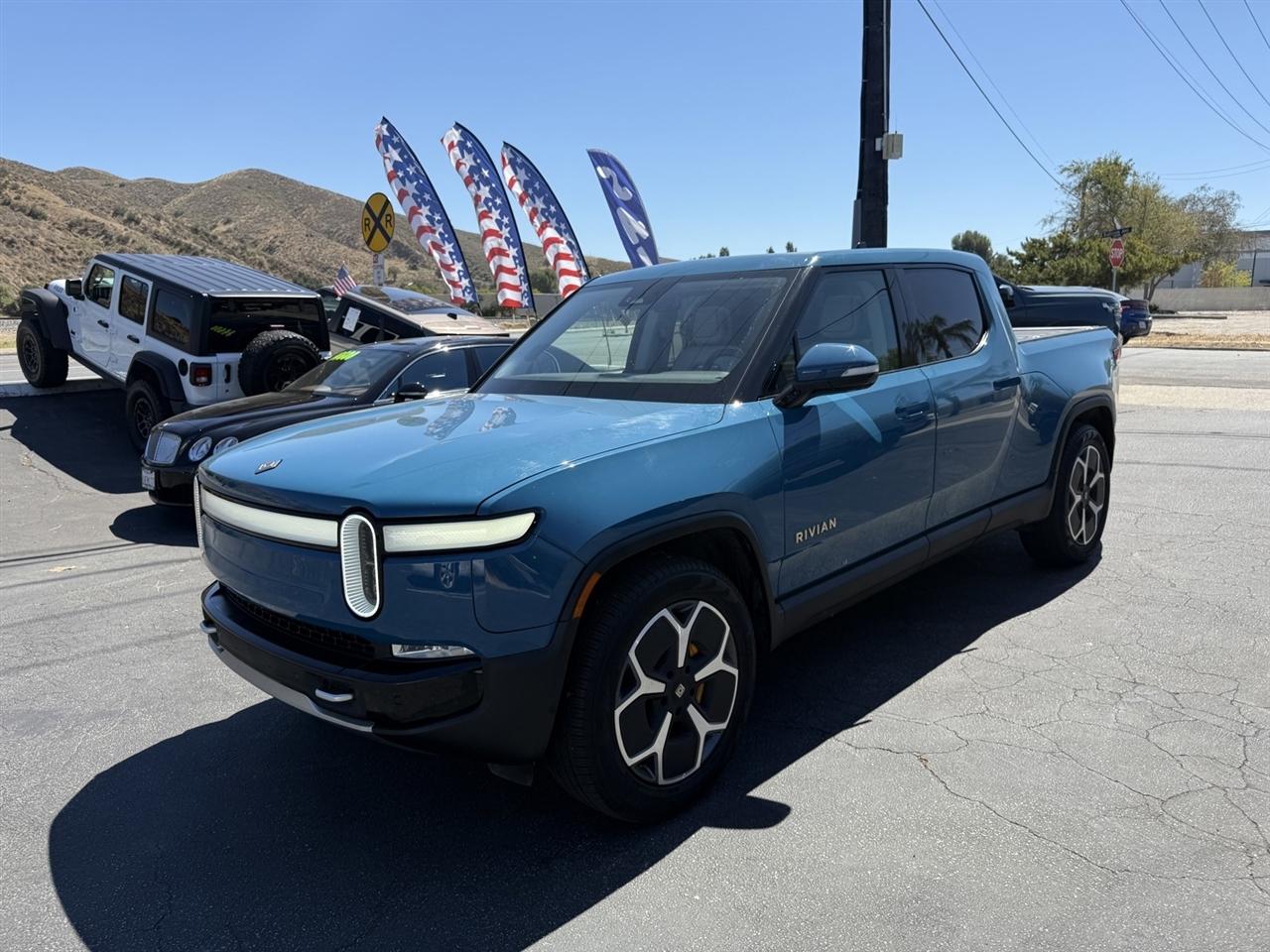 Rivian R1T Adventure 2022