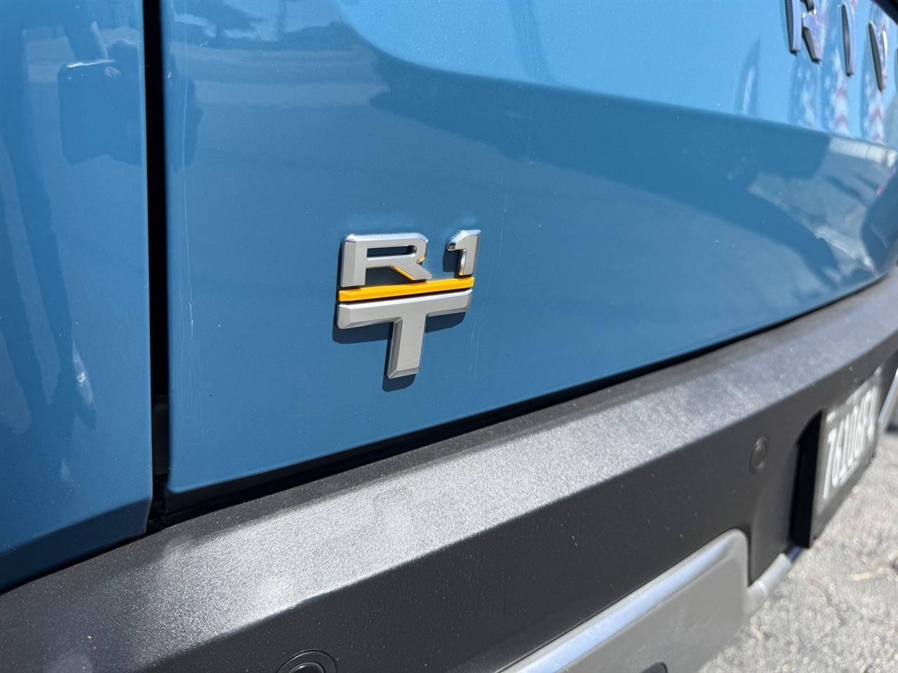 Rivian R1T Adventure 2022