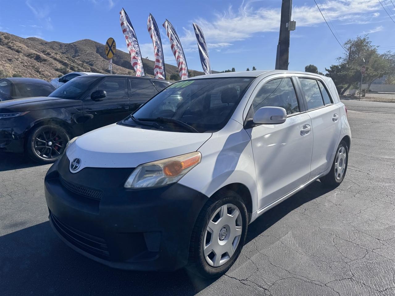 Scion xD  2009