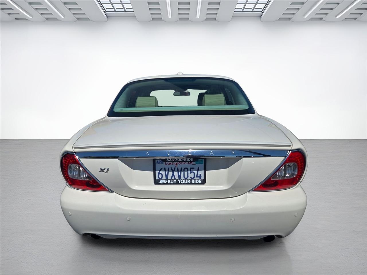 Jaguar XJ  2008