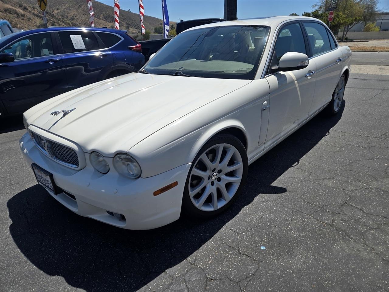 Jaguar XJ  2008
