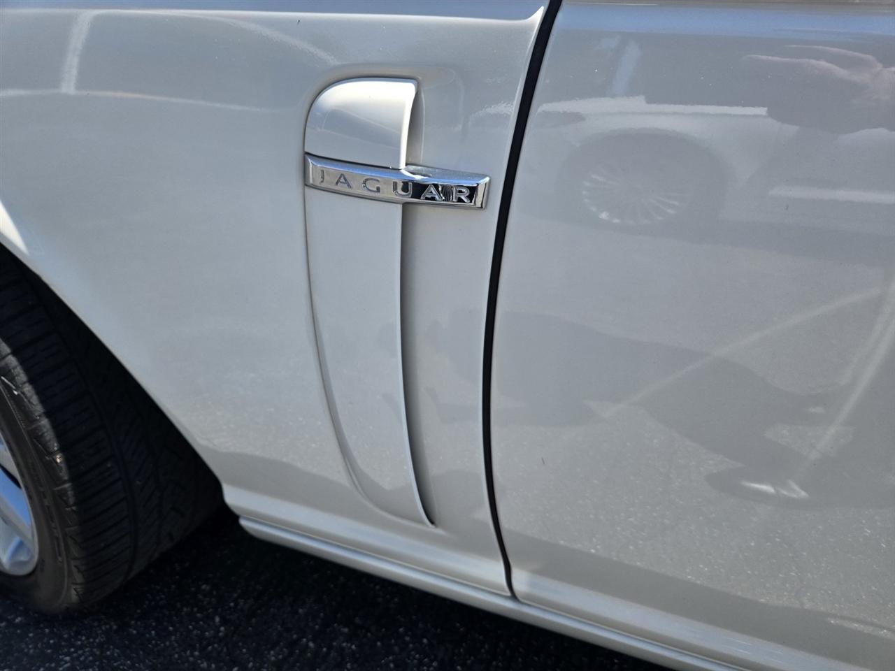 Jaguar XJ  2008