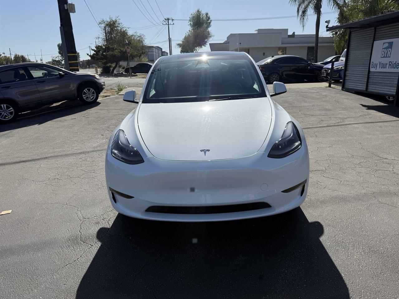 Tesla Model Y  2023