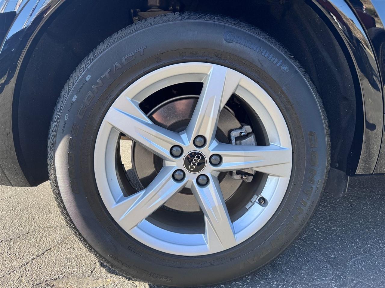 Audi Q5  2024