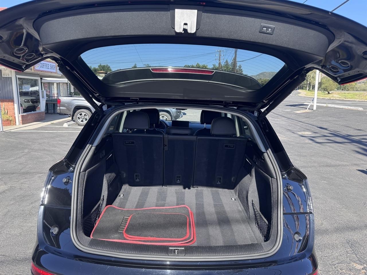 Audi Q5  2024