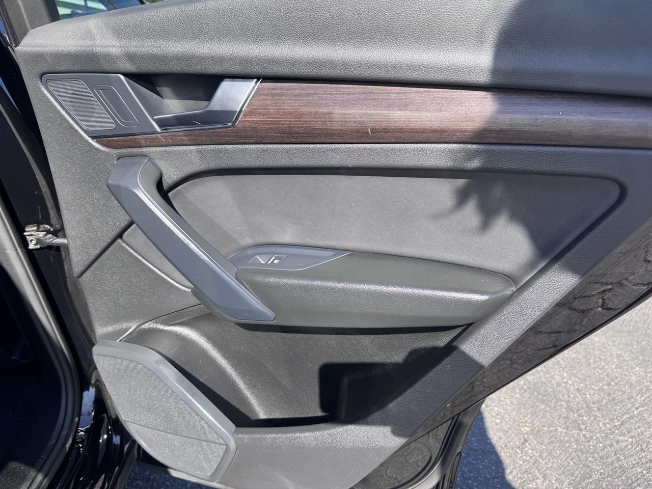 Audi Q5  2024