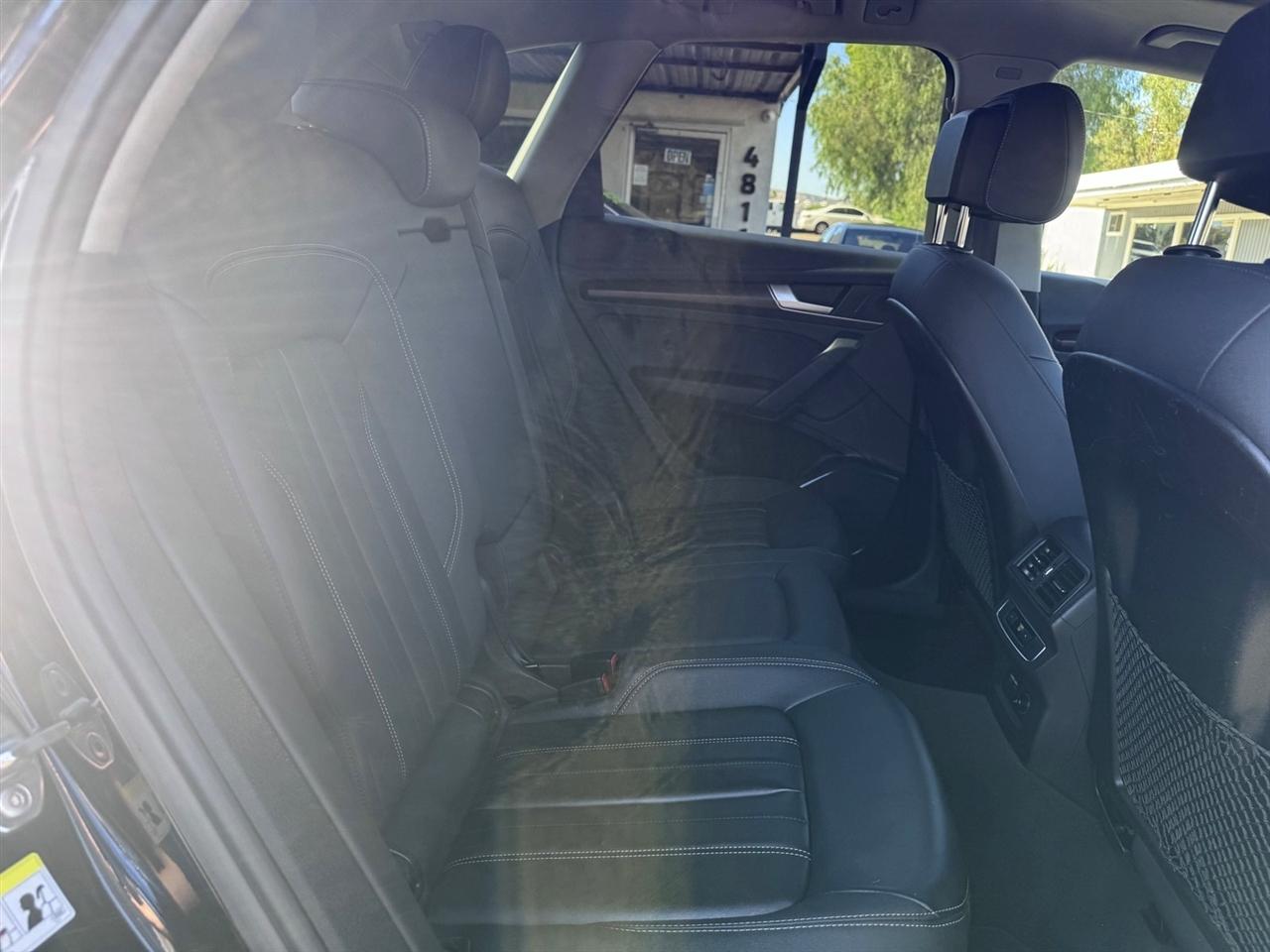 Audi Q5  2024