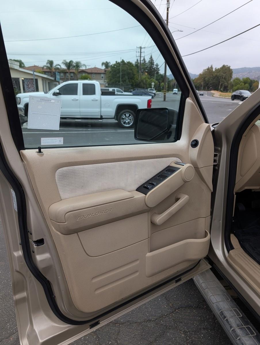 Ford Explorer Sport Trac  2007