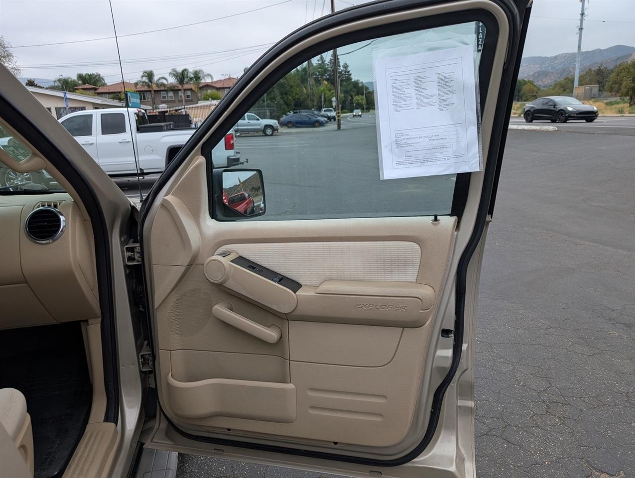 Ford Explorer Sport Trac  2007