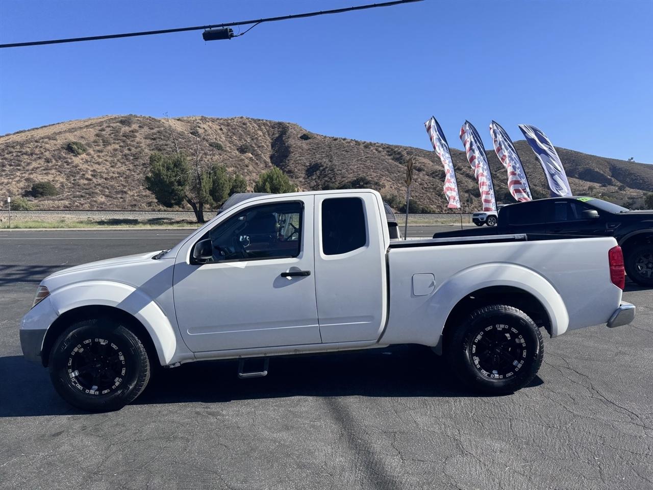 Nissan Frontier  2012