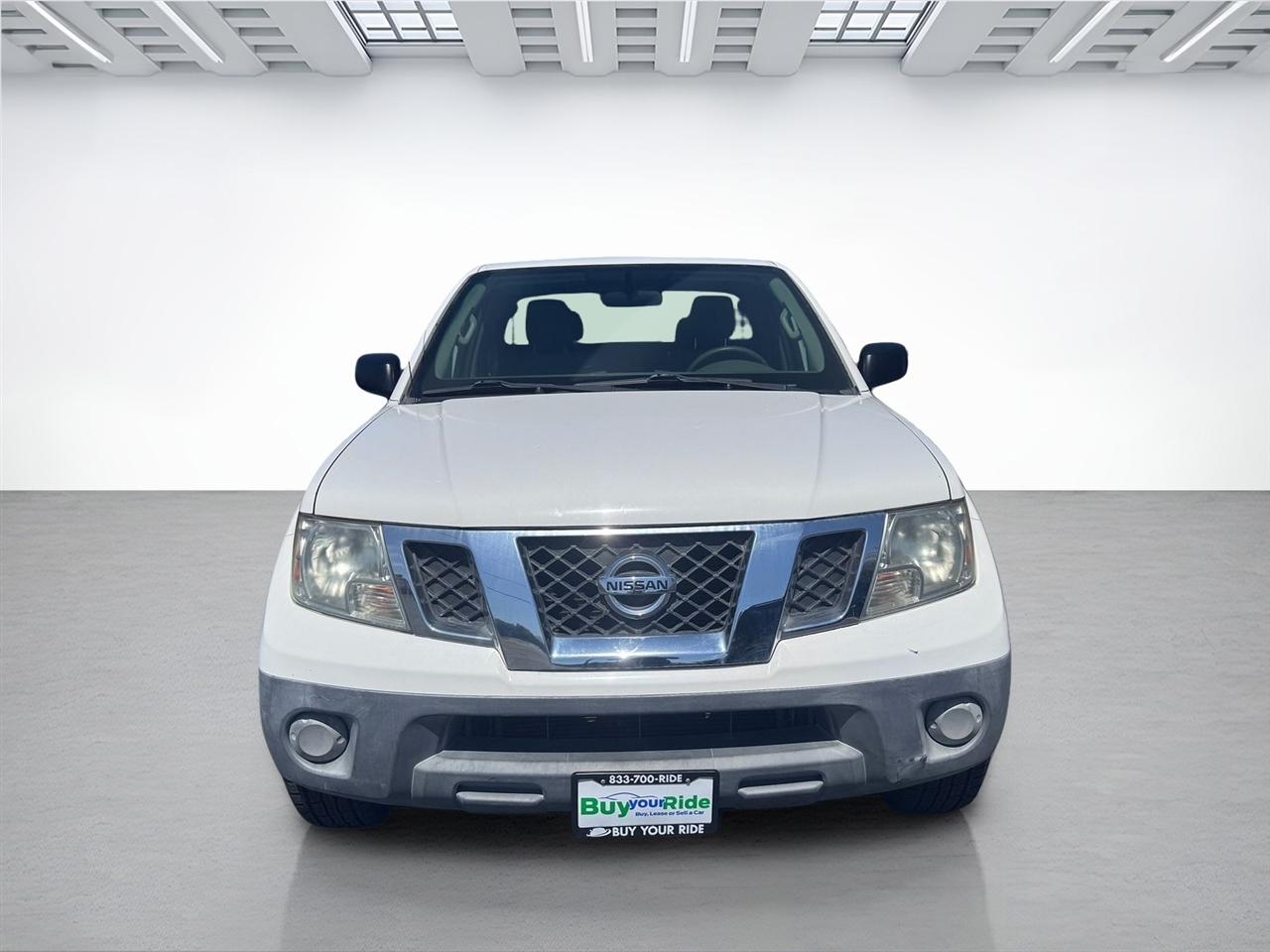 Nissan Frontier  2012