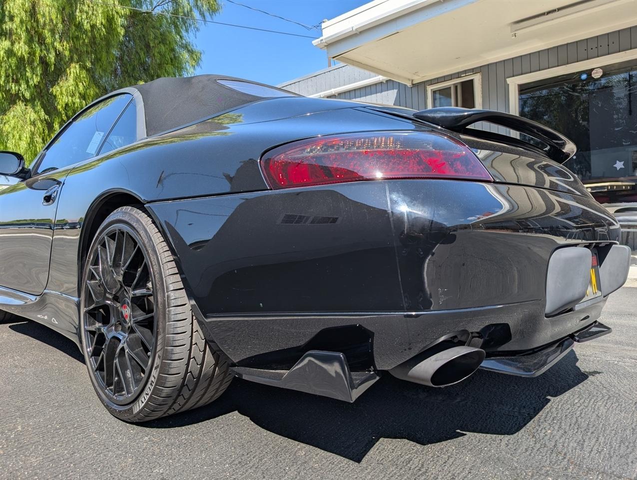 Porsche 911 Carrera  1999