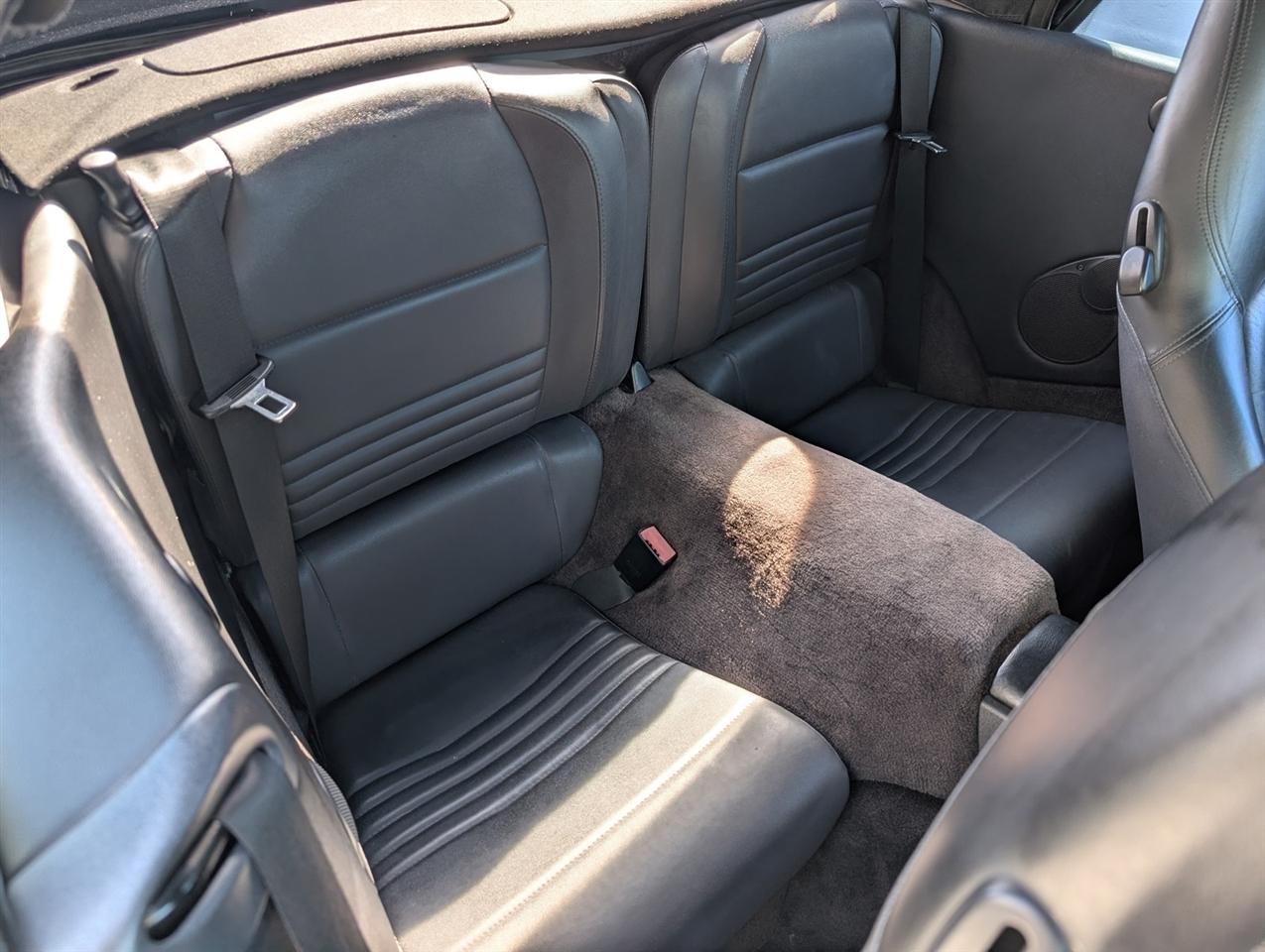 Porsche 911 Carrera  1999