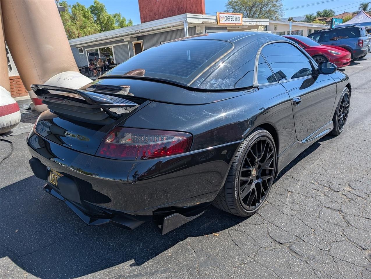Porsche 911 Carrera  1999