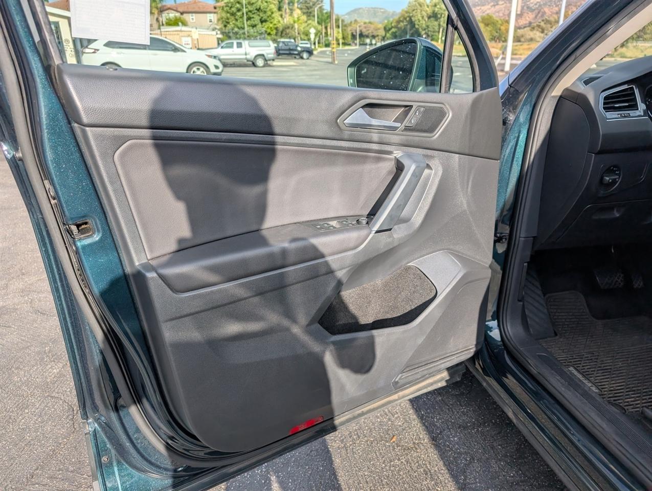Volkswagen Tiguan SE 2019