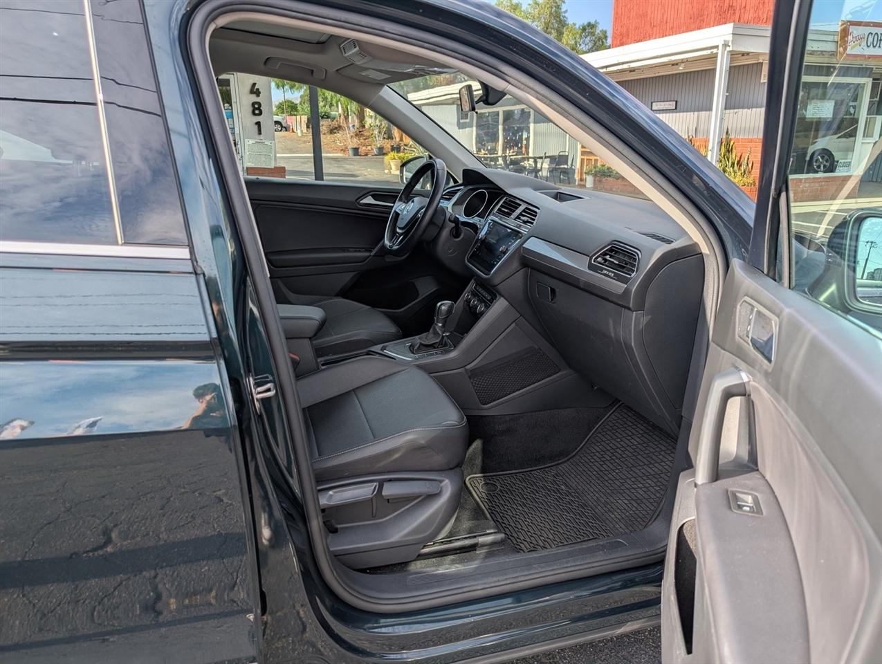 Volkswagen Tiguan SE 2019