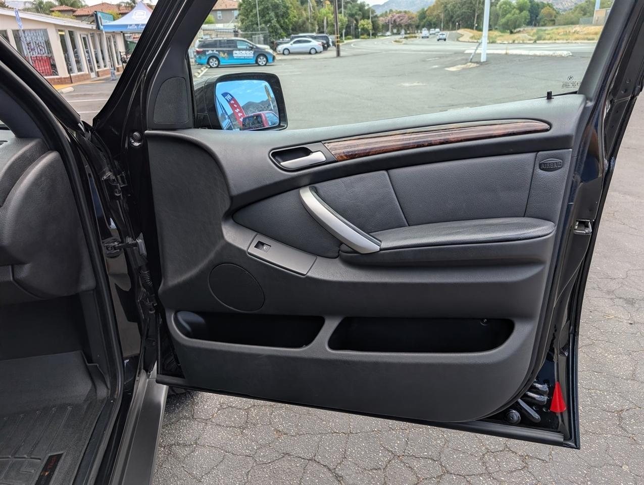 BMW X5  2002
