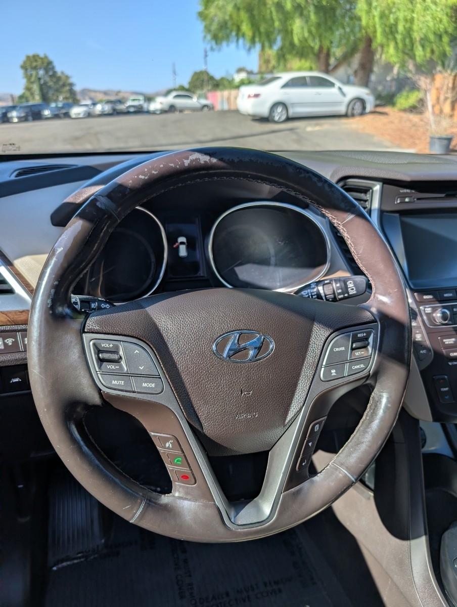 Hyundai Santa Fe SE Ultimate 2017