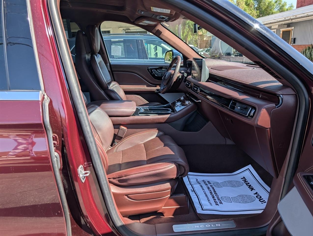 Lincoln Aviator  2021