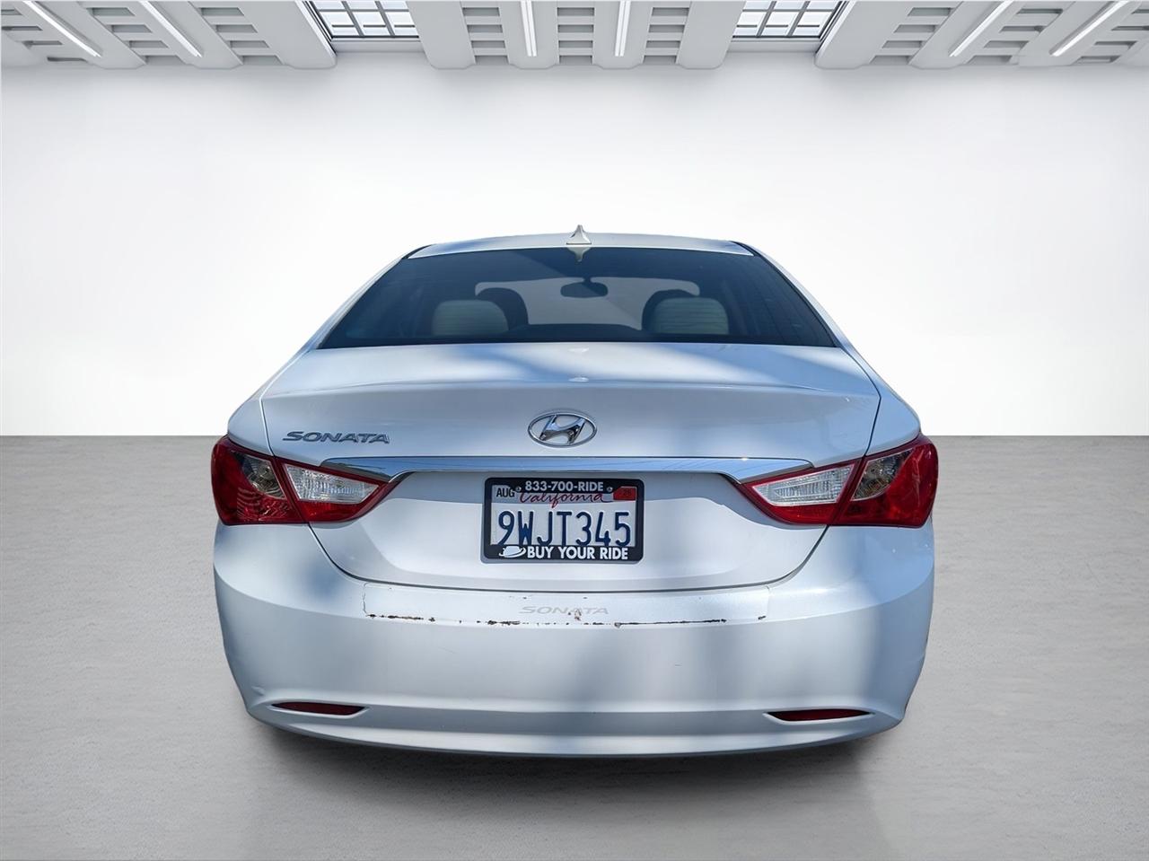 Hyundai Sonata GLS 2013