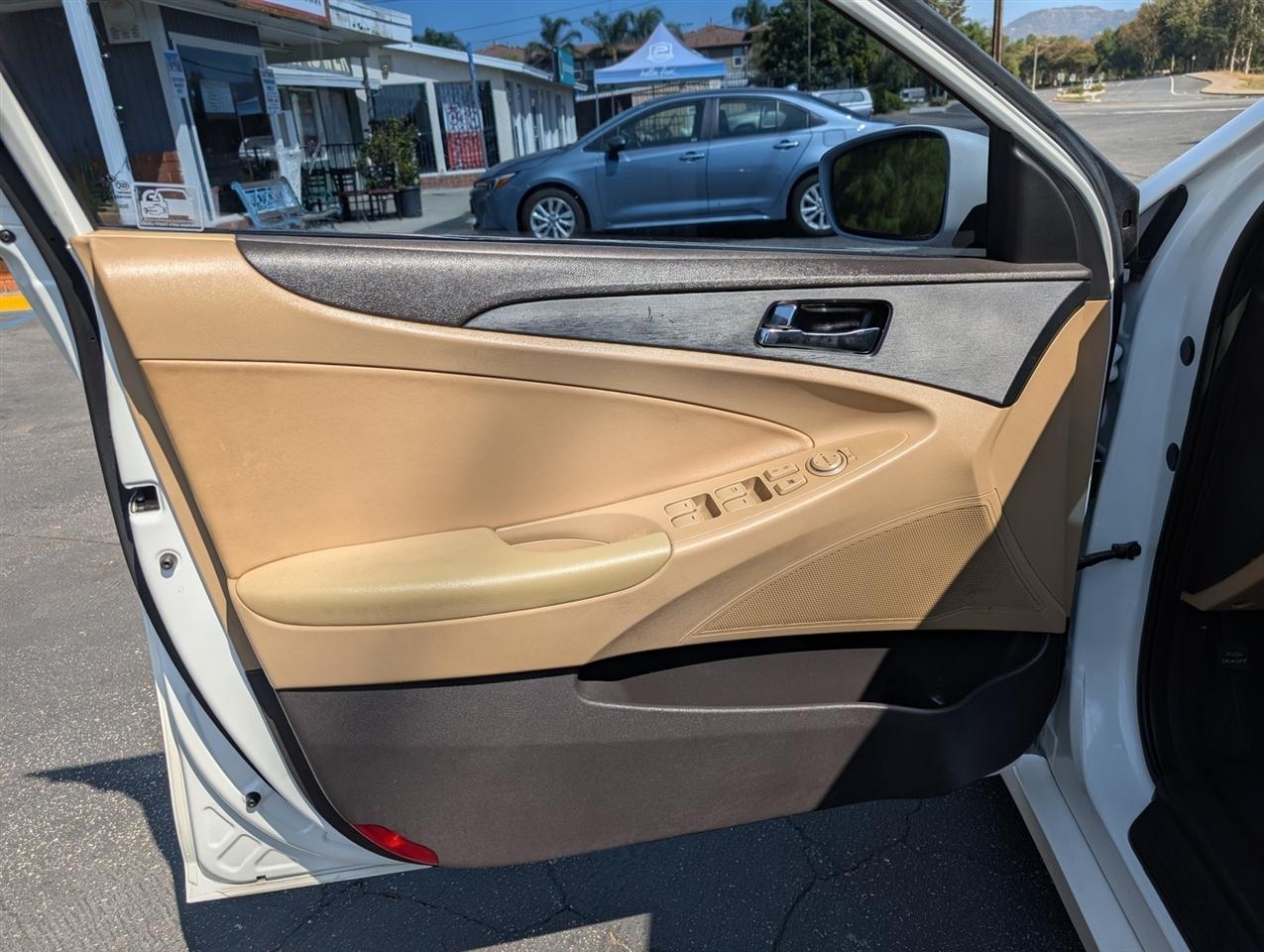 Hyundai Sonata GLS 2013