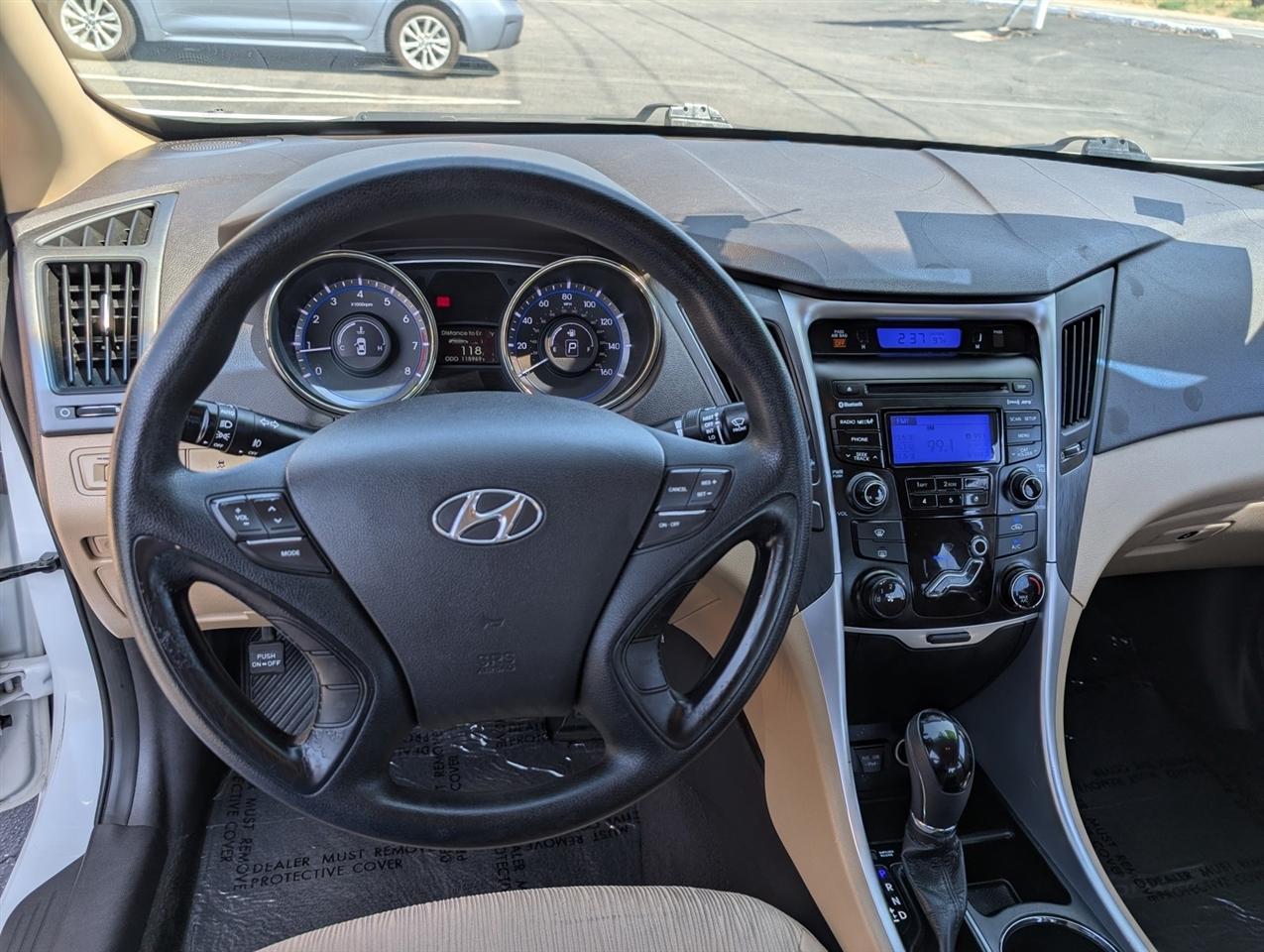 Hyundai Sonata GLS 2013