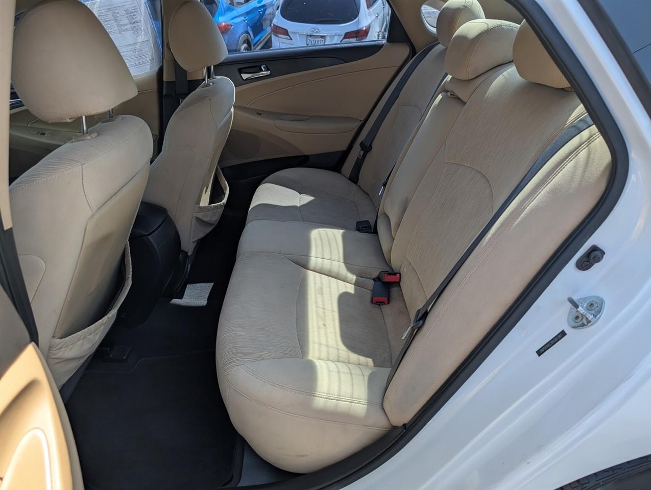 Hyundai Sonata GLS 2013