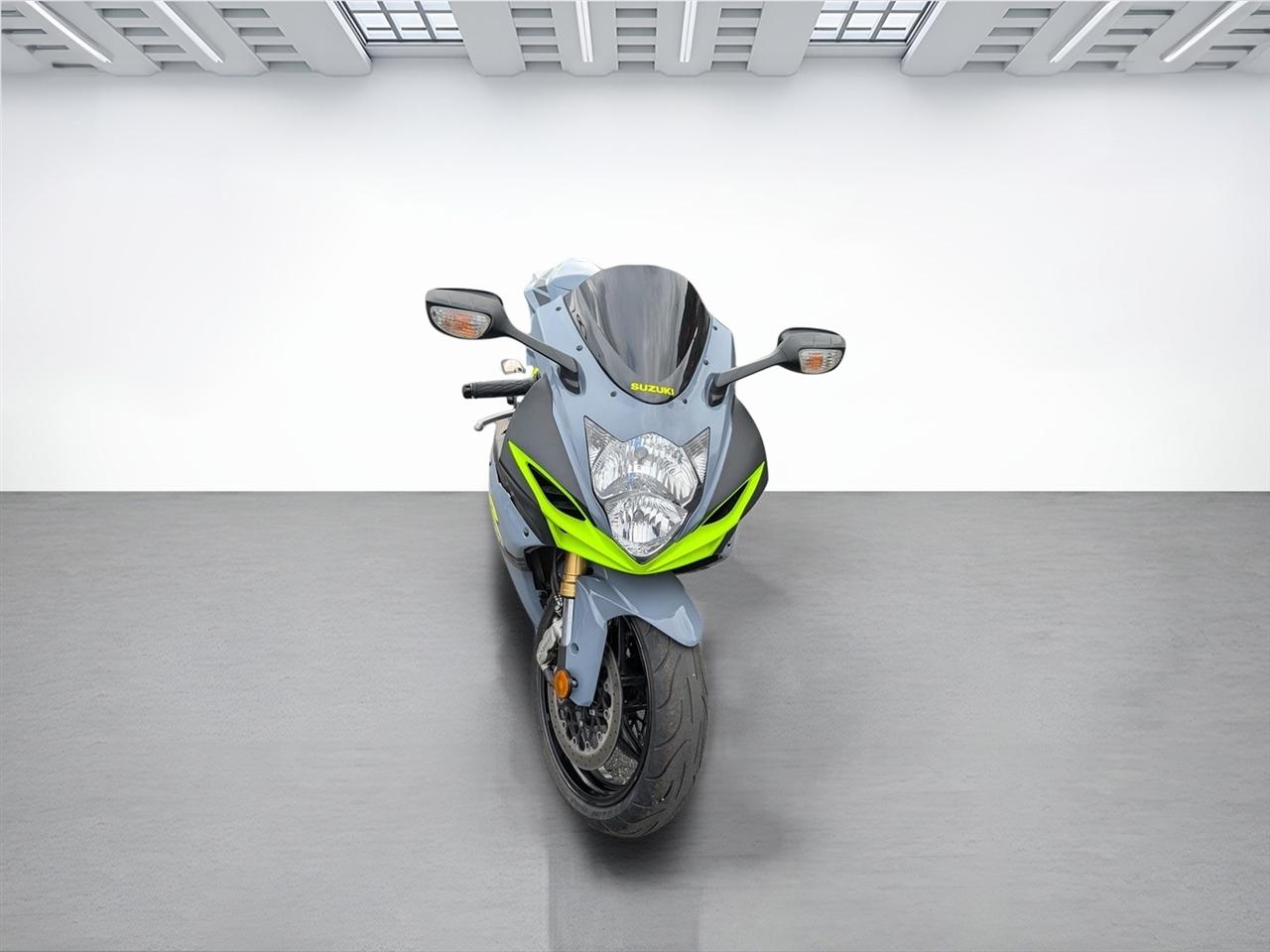 Suzuki GSX-R750  2014