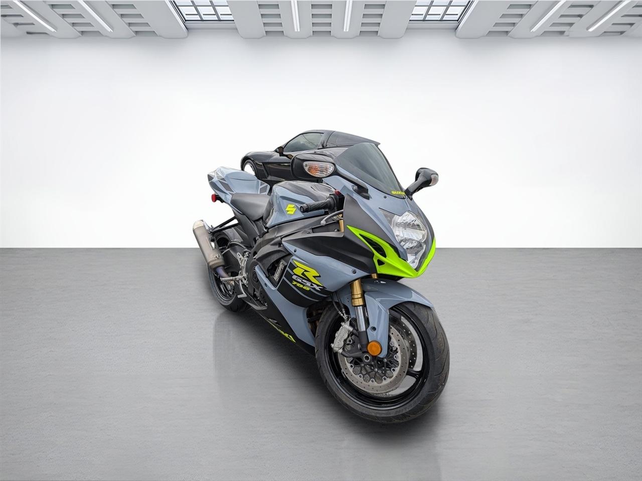 Suzuki GSX-R750  2014