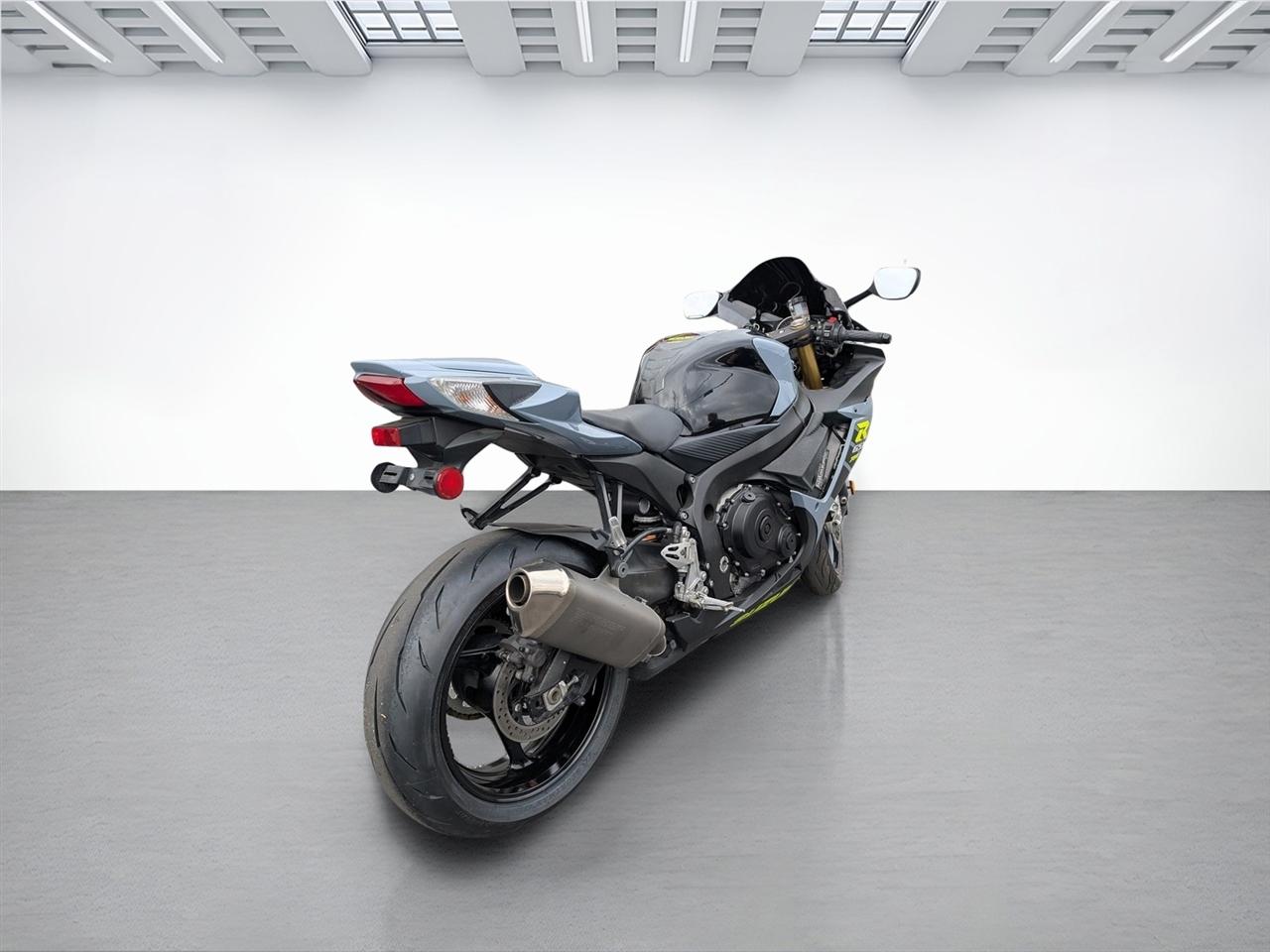 Suzuki GSX-R750  2014