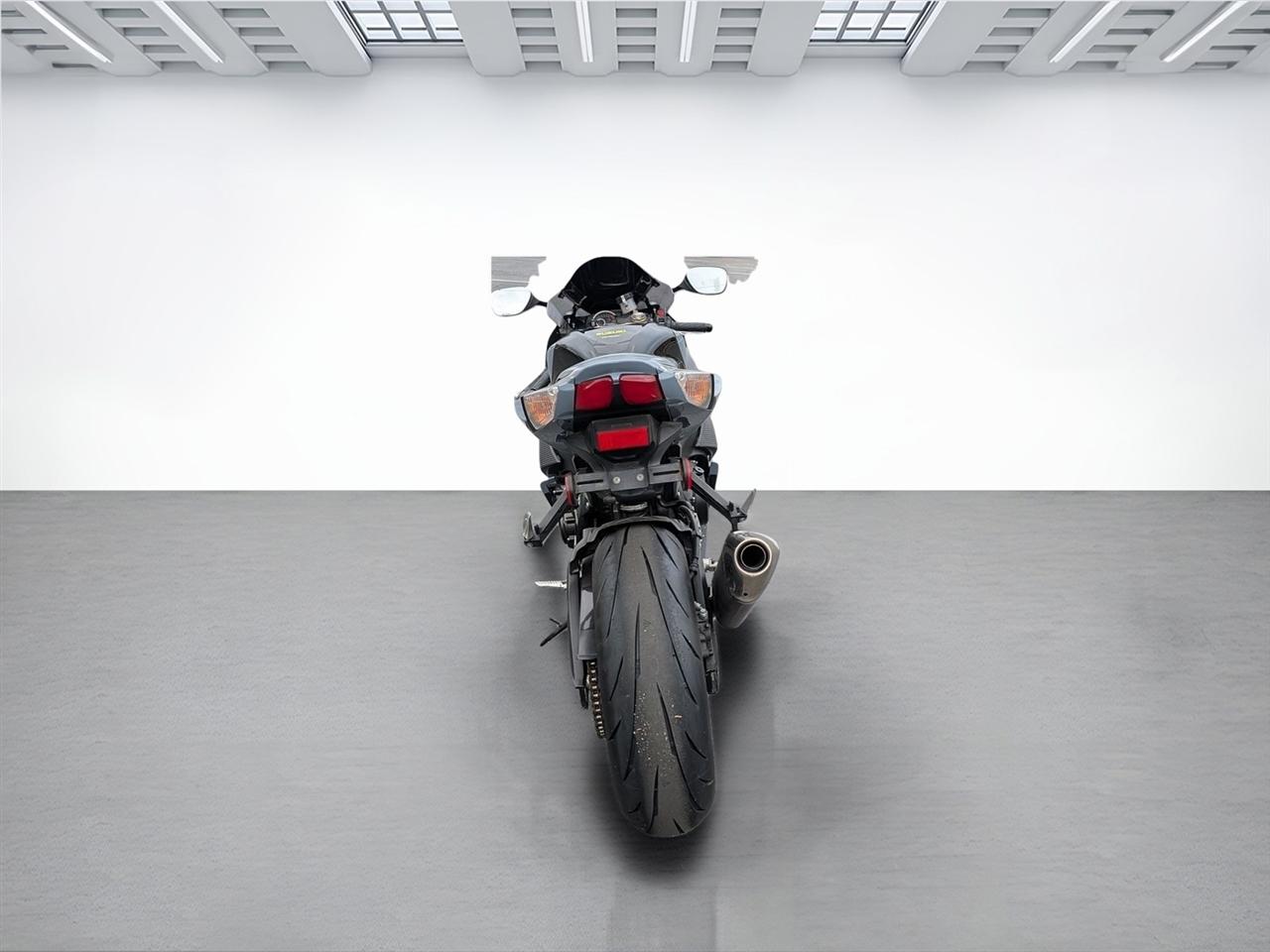 Suzuki GSX-R750  2014