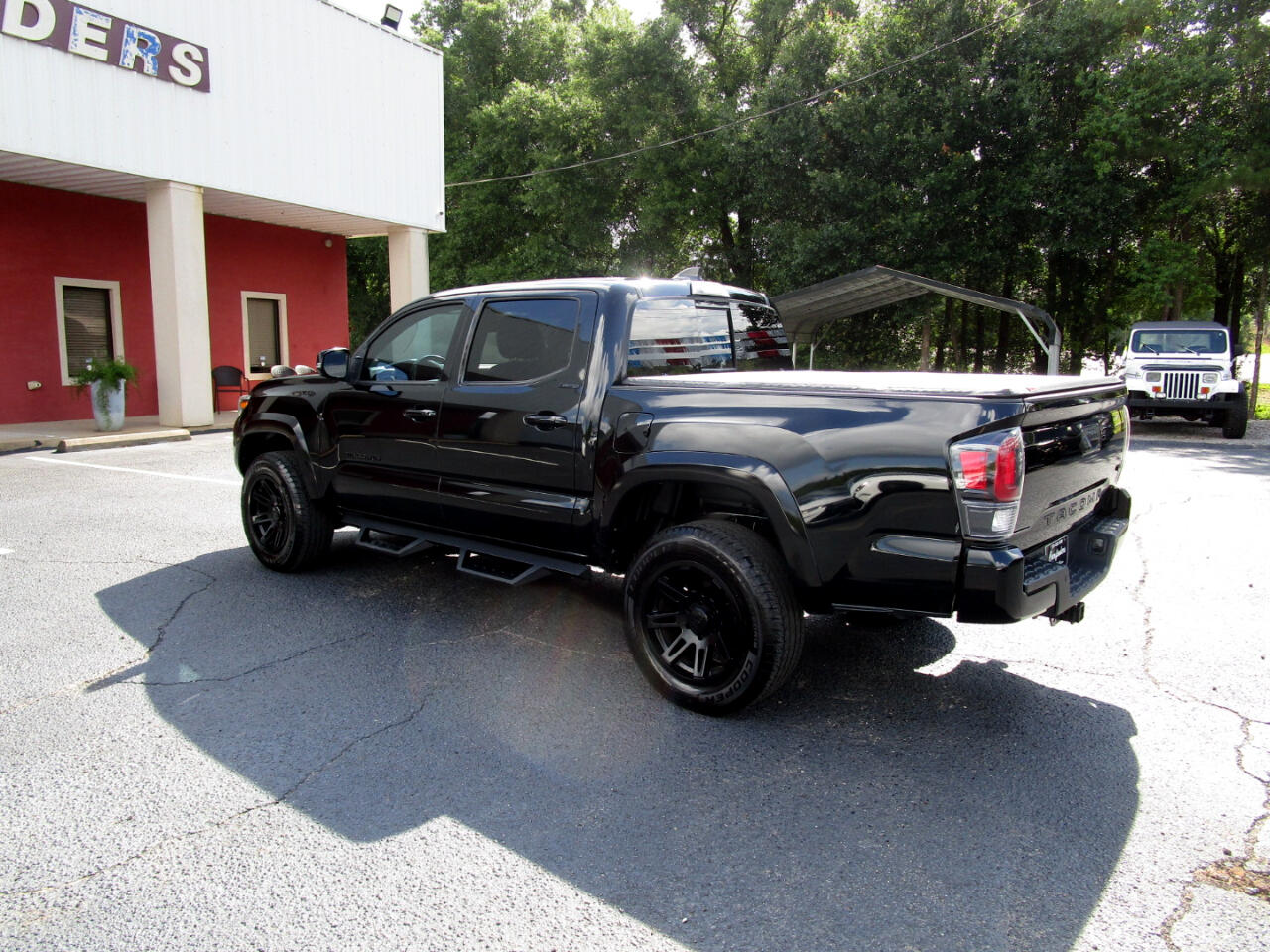 2022 Toyota Tacoma Limited Double Cab V6 photo 4
