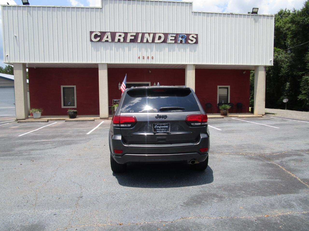 Jeep Grand Cherokee Laredo 4D SUV 4WD 2020