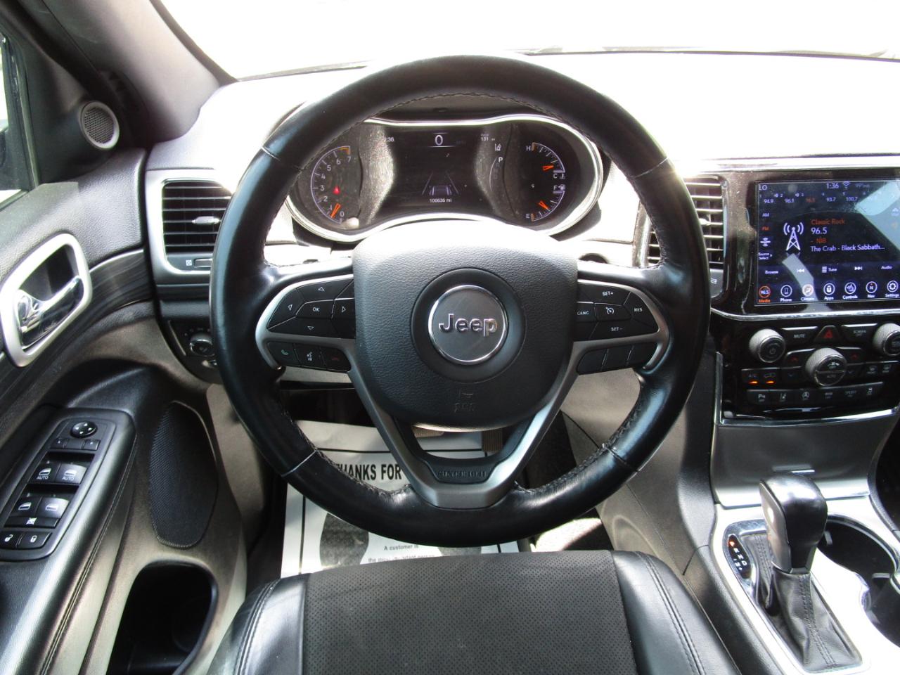Jeep Grand Cherokee Laredo 4D SUV 4WD 2020