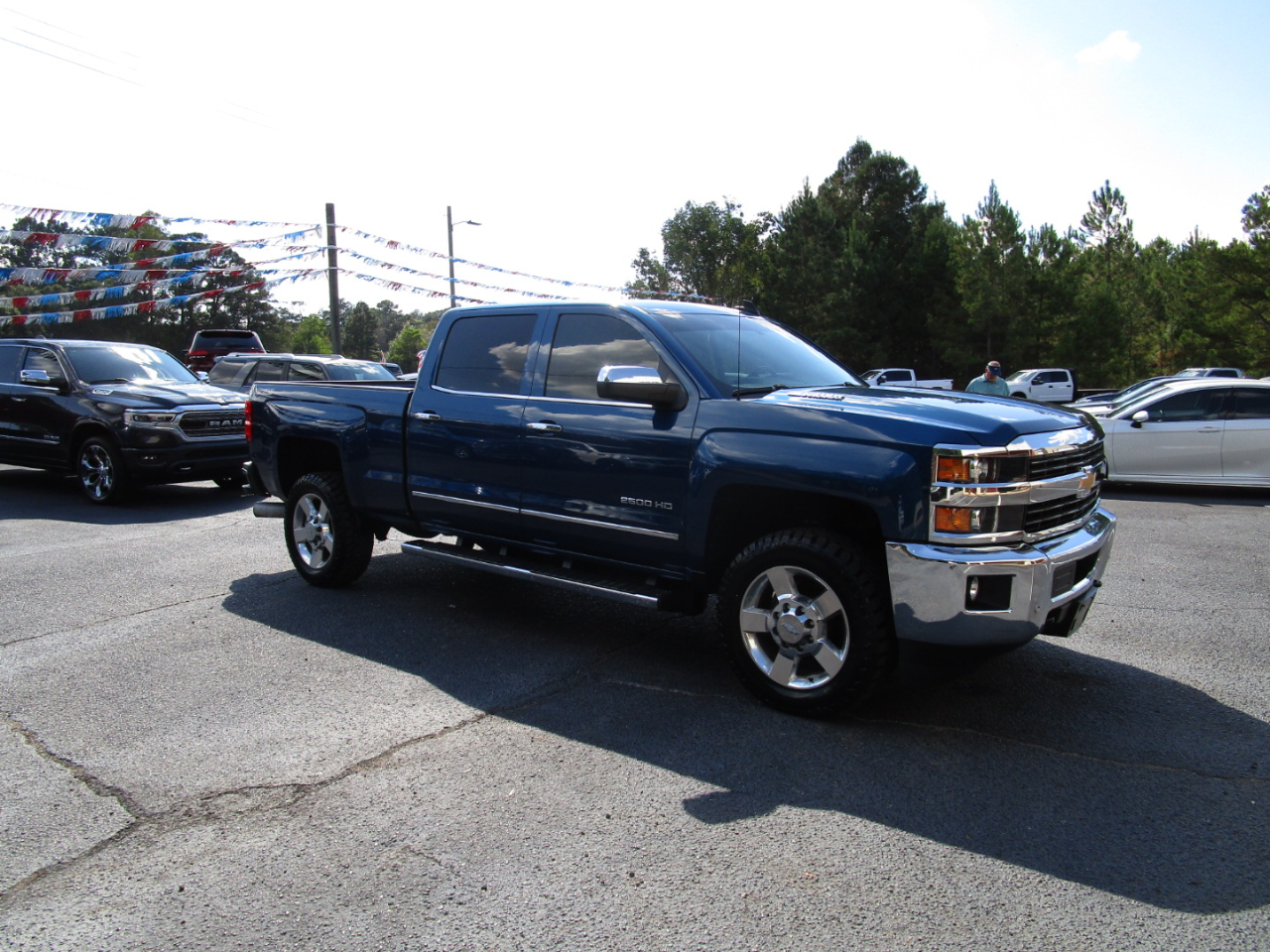 2016 Chevrolet Silverado 2500HD LTZ photo 5