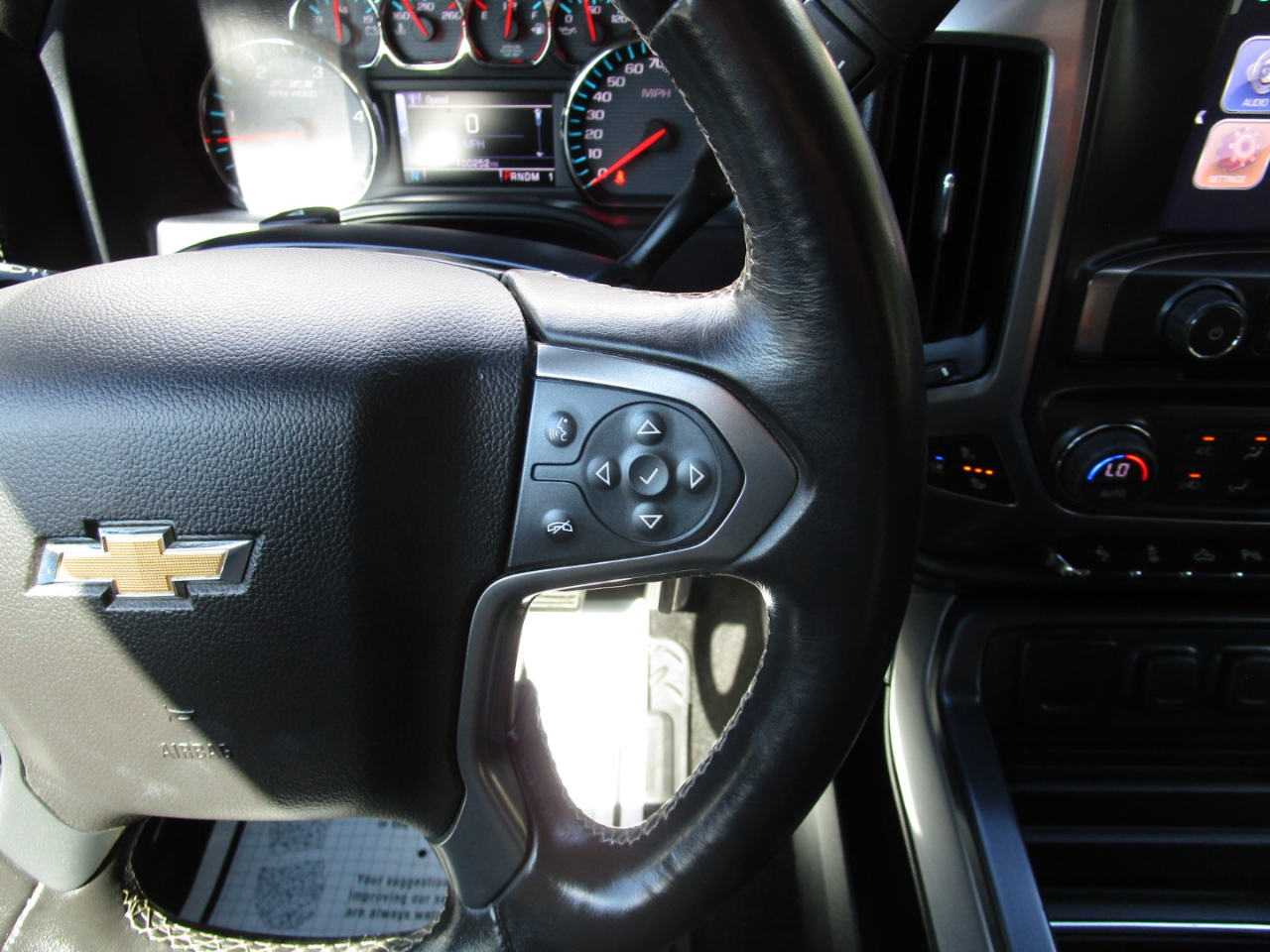 2016 Chevrolet Silverado 2500HD LTZ photo 14