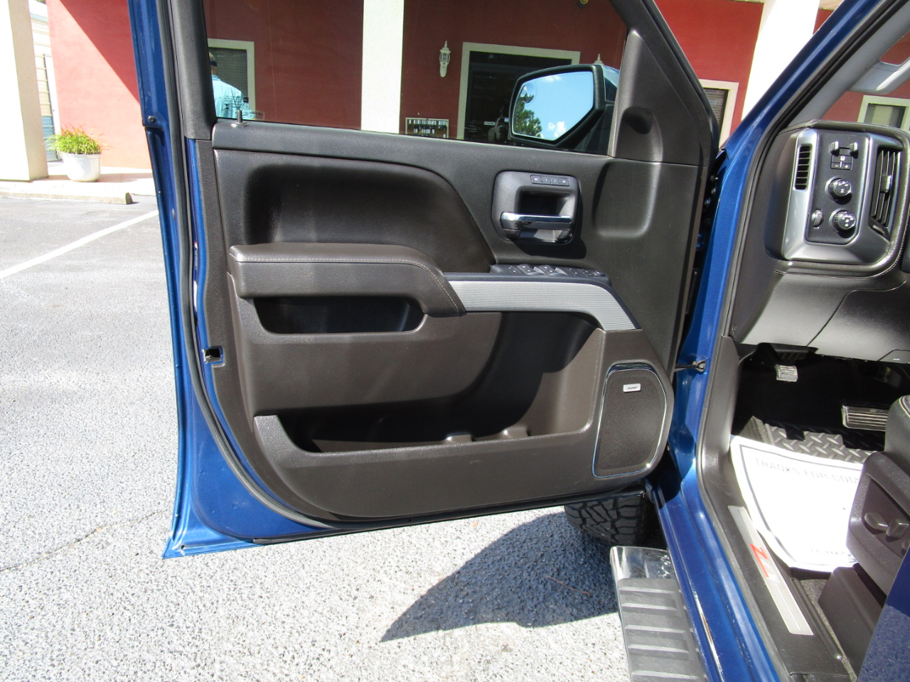 2016 Chevrolet Silverado 2500HD LTZ photo 18