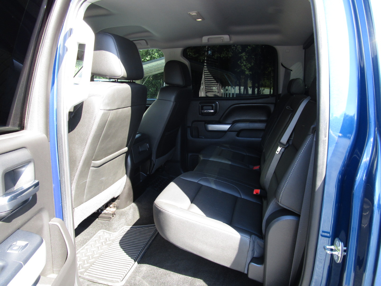 2016 Chevrolet Silverado 2500HD LTZ photo 19