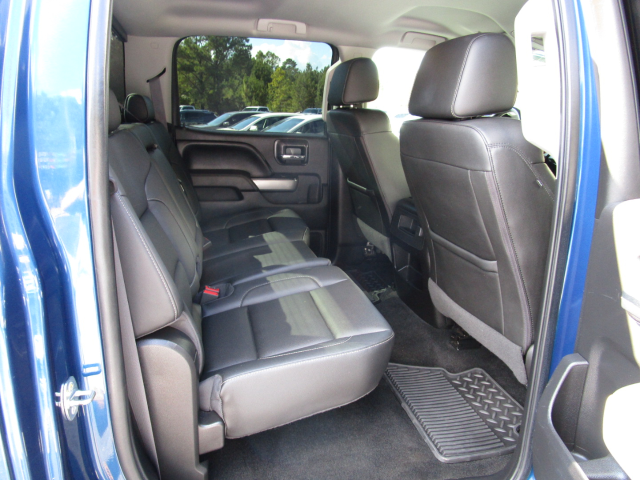 2016 Chevrolet Silverado 2500HD LTZ photo 26